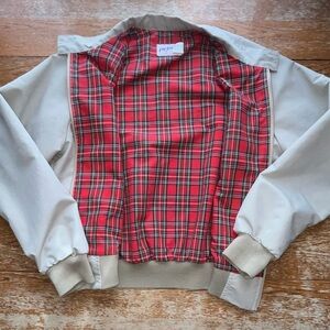 Vintage Four Seasons Bomber Jacket Tan/red plaid liner USA Made Size Medium Mens